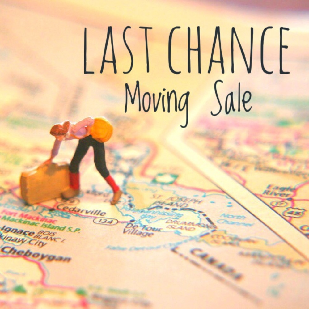 ✈️ Closet Closing: Moving Sale ✈️